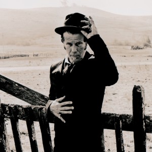 Tom-Waits-tom-waits-9073383-852-856