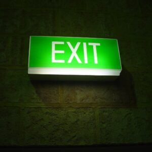 Glowing_exit_sign